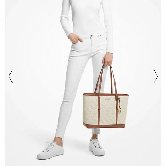 MICHAEL KORS
Jet Set Travel Large Logo Tote Shoulder Bag
COLOR VANILLA 
NWT - Picture 6 of 16